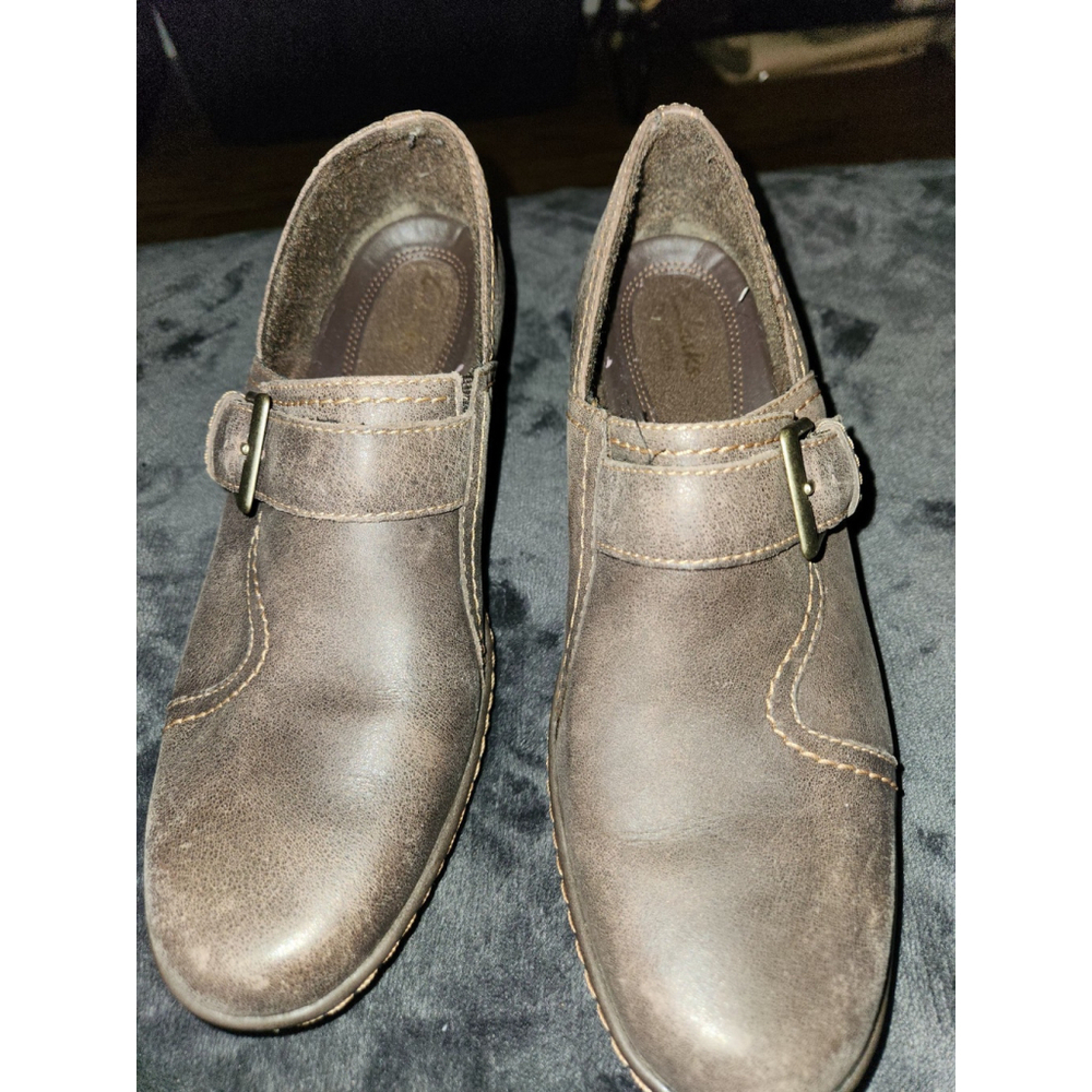 Clarks Bendables Freesia Isle Brown Leather Slip On Heel Shoes. Size 8.5